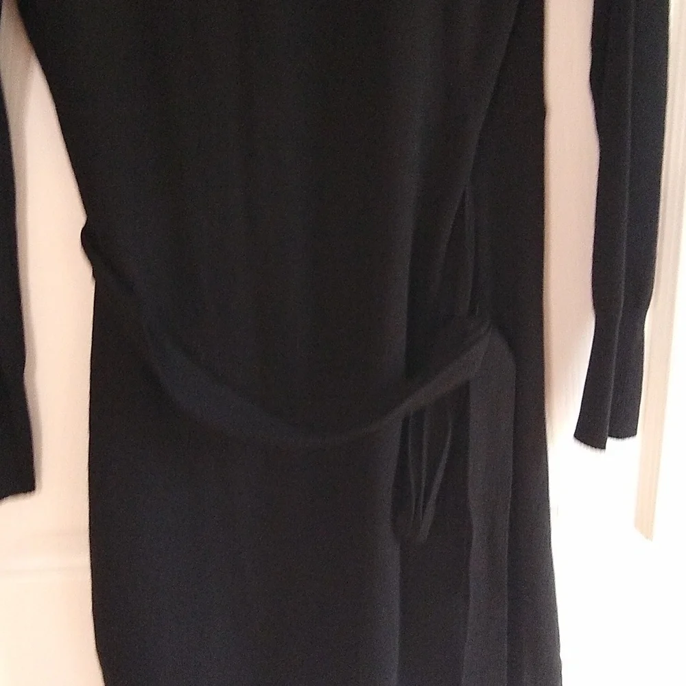 Express wrapped Cardigan 100 merino wool size small - Picture 10 of 11